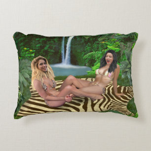 TICKLE WRESTLING BABES DECORATIVE CUSHION