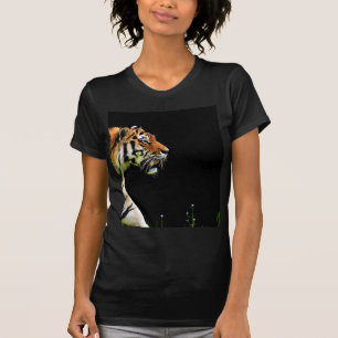 Tiger Approaching - Wild Animal Artwork T-Shirt
