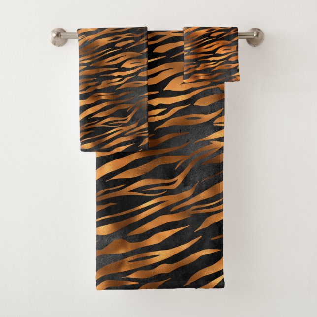 Tiger Copper Black Animal Print Bath Towel Set (Insitu)
