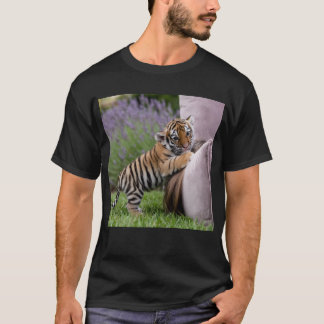  Tiger Cub Sofa Climb Tee