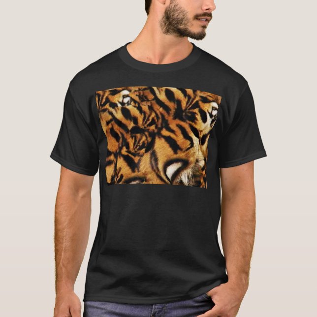 Tiger Love_ T-Shirt (Front)