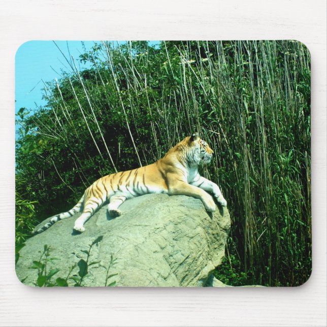 Tiger relaxing animal mouse pad (Front)