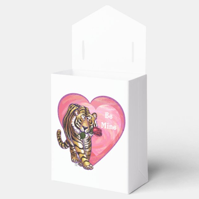 Tiger Valentine's Day Favour Box (Opened)