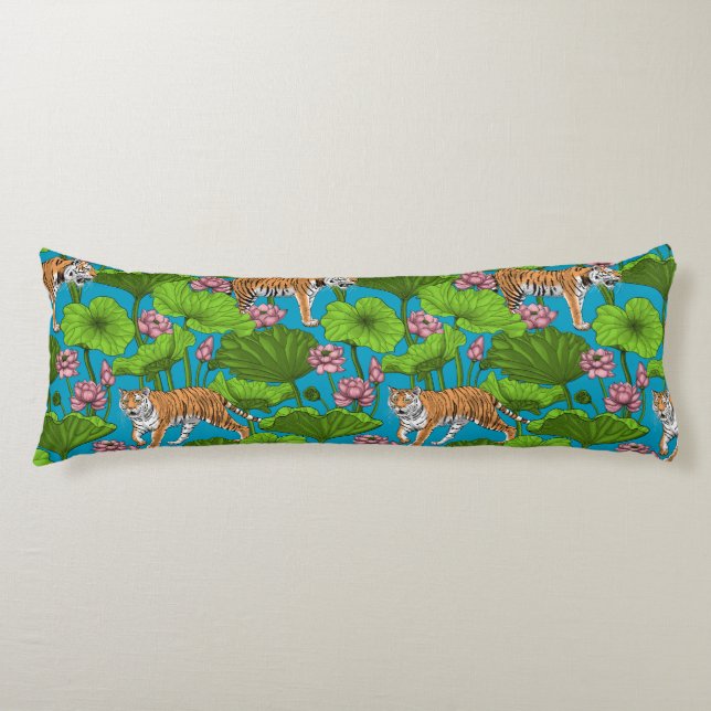 Tigers in the pink lotus pond body cushion (Front)