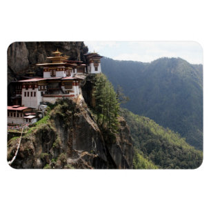tiger's nest view magnet