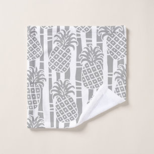 Tiki Pineapple Bamboo Stripes Pattern Bath Towel Set