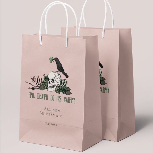 Til Death Do Us Party Irish Skull Bridesmaid Small Gift Bag (Til Death Do Us Party Irish Skull Bridesmaid Gift Bag. Hand-drawn Skull, Green Roses & Black Crow.)
