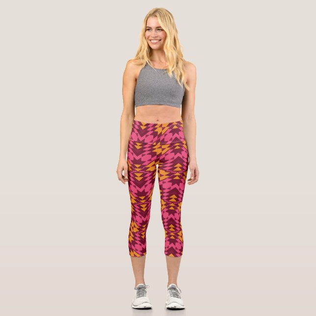 Timeless Geometric: Seamless Pattern Capri Leggings (Front)