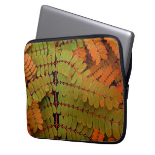 Tiny Leaves Pattern Laptop Sleeve