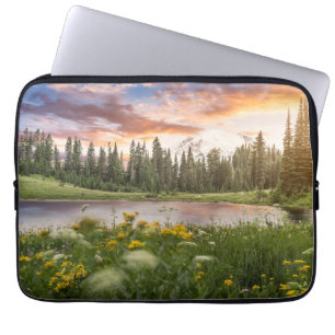 Tipsoo Lake of Mt.Rainier Laptop Sleeve