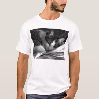 Tired kitty. T-Shirt