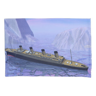 Titanic boat sinking - 3D render Pillowcase