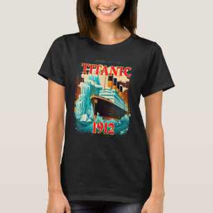 Titanic Sailing Ship Vintage Cruise Vessel 1912 Ic T-Shirt