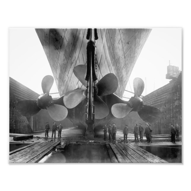 Titanic's propellers photo print (Front)