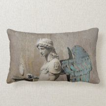 To kiss: picture of St Michael