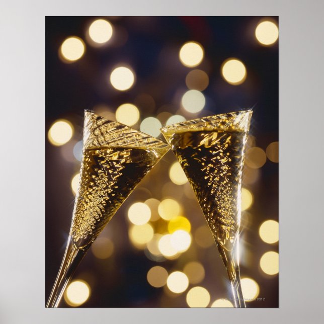 Toasted champagne flute, close-up poster (Front)