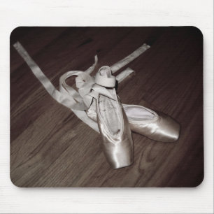 'Toe Shoes' Mousepad