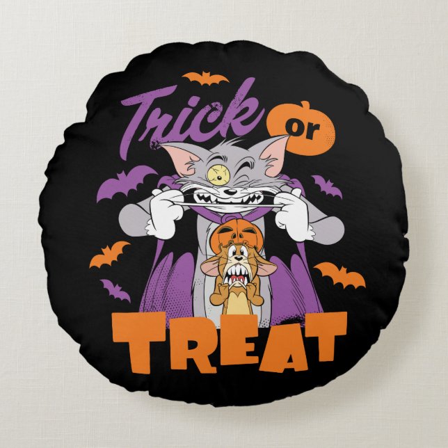 Tom & Jerry | Trick or Treat Round Cushion (Front)