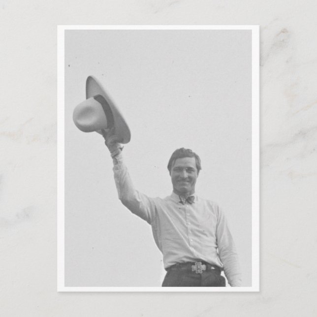 Tom Mix Entertaining A Group Of Boys Postcard (Front)