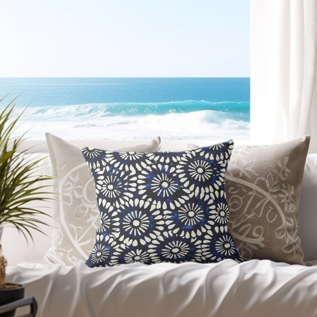 Tonga Batik Cushion (Creator Uploaded)