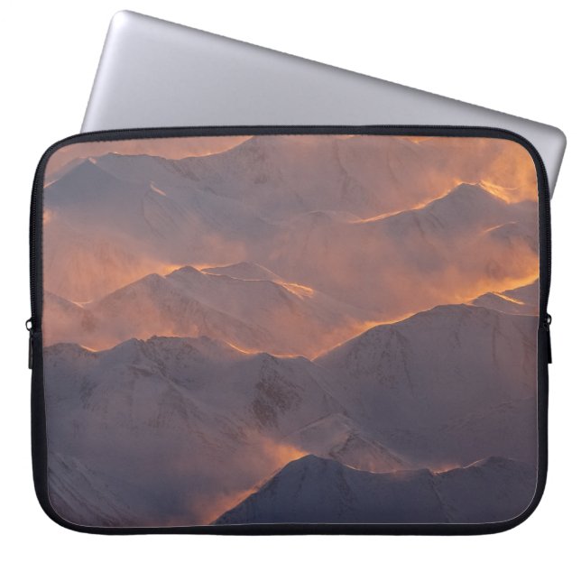 TOP VIEW OF MOUNTAIN LAPTOP SLEEVE (Front)
