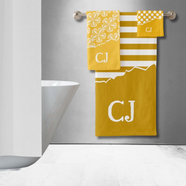 Torn Yellow Stripes Floral Polka Dot Initials Bath Towel Set (Torn Yellow Stripes Floral Polka Dot Initials Bath Towel Set)