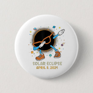Total Solar Eclipse 2024 Funny Dabbing For Kids To 6 Cm Round Badge