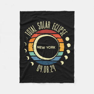 Total Solar Eclipse New York Retro 04.08.24 Men Wo Fleece Blanket