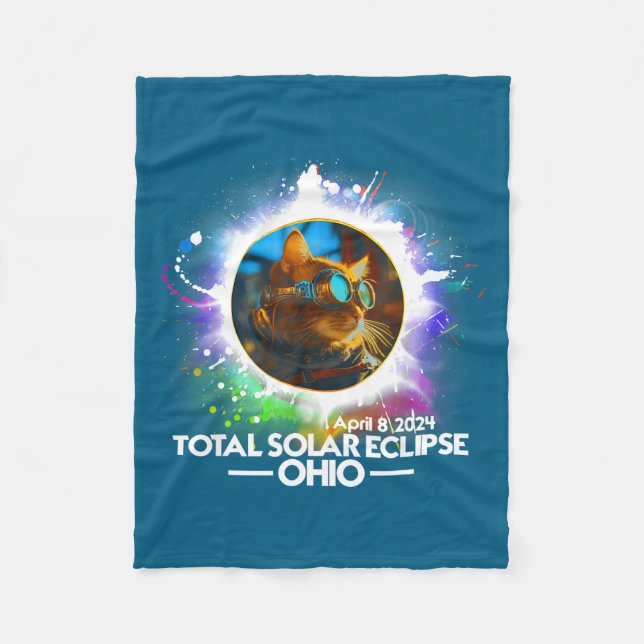 Total Solar Eclipse Ohio Cat Illustration Fleece Blanket (Front)