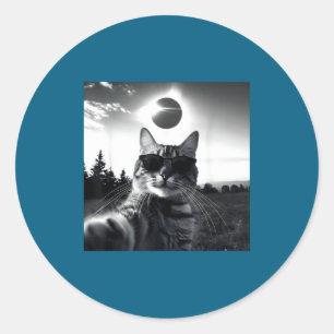 Total Solar Eclipse Usa Cat Classic Round Sticker