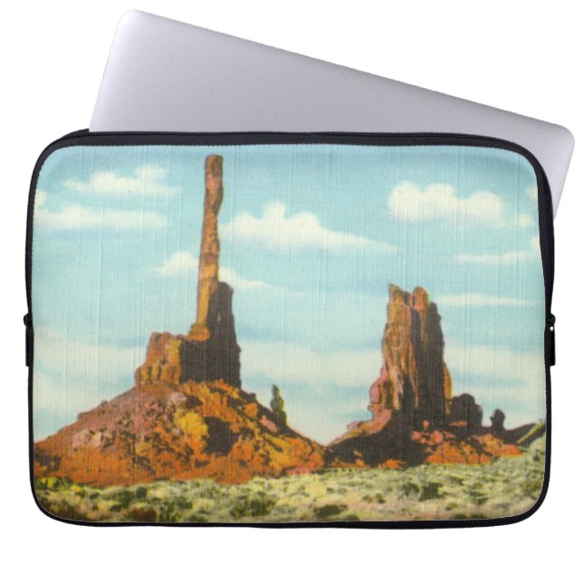 Totem Pole Laptop Sleeve (Front)