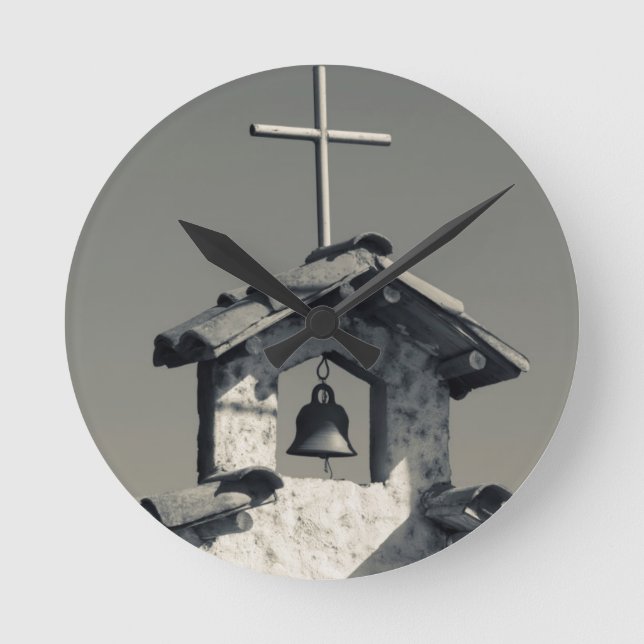 Tourist town, village chapel round clock (Front)