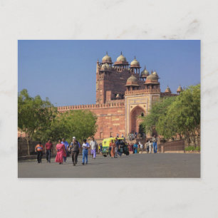 Tourists in front of Fatehpur Sikri, in the Postcard