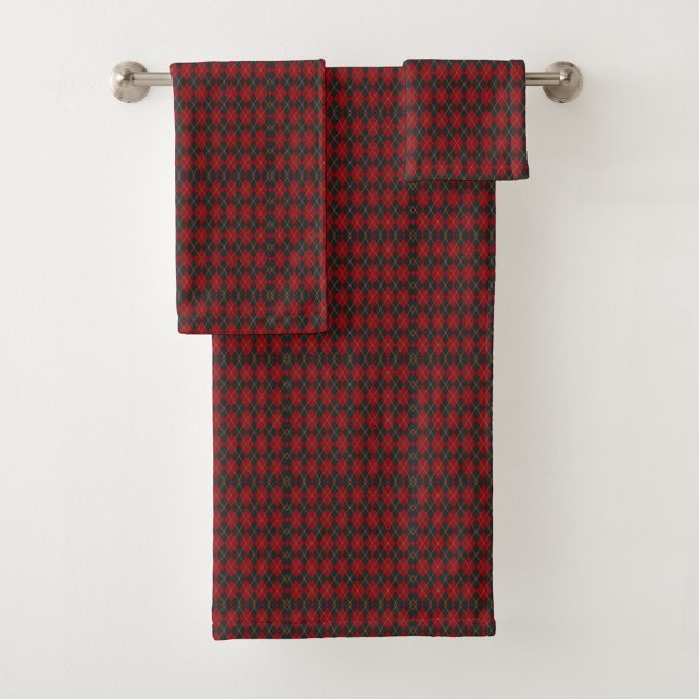 Towel set with a red and black chequered pattern (Creator Uploaded)