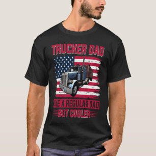 Tracker Dad US American Flag Distress Theme Novelt T-Shirt
