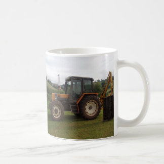 TRACTOR COFFEE MUG