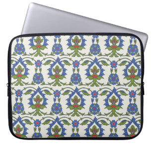 Traditional Arabic seamless ornament. Turkish, Izn Laptop Sleeve
