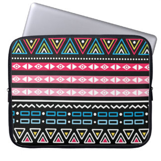Traditional Aztec seamless tribal folk art pattern Laptop Sleeve