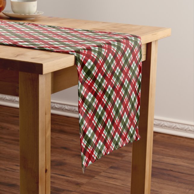 Traditional Christmas Plaid Short Table Runner (In Situ)
