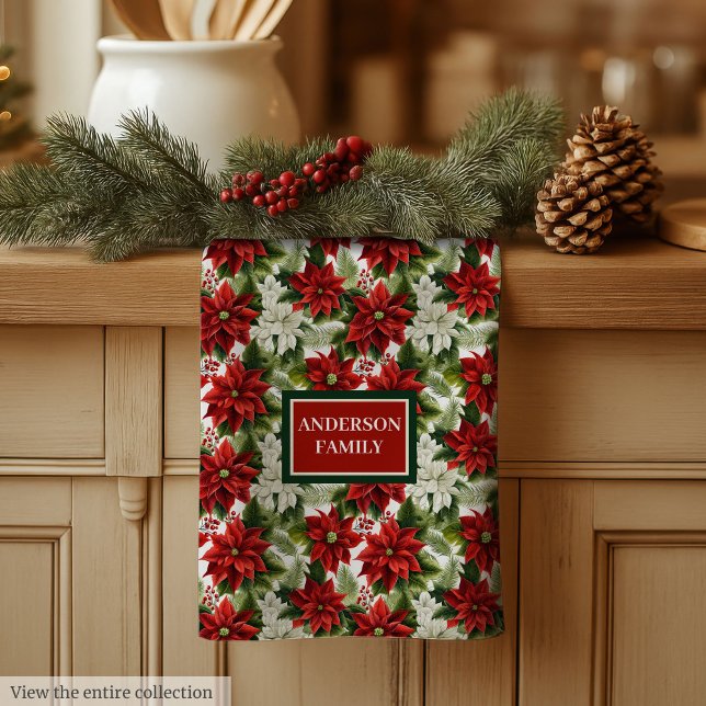 Traditional Christmas Towel Red Green Floral Art (Traditional Christmas Towel Red Green Floral Art)