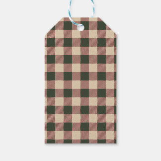Traditional plaid green red and beige wrapping gift tags
