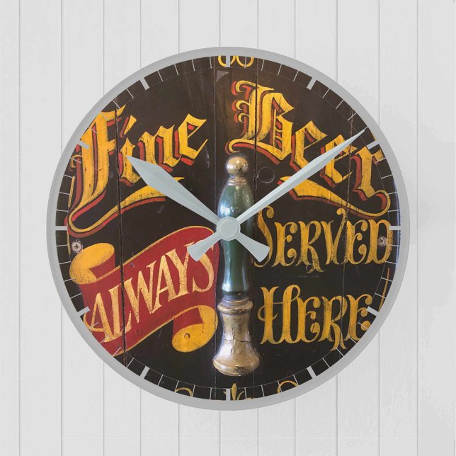 Traditional Pub Beer Round Clock (Creator Uploaded)
