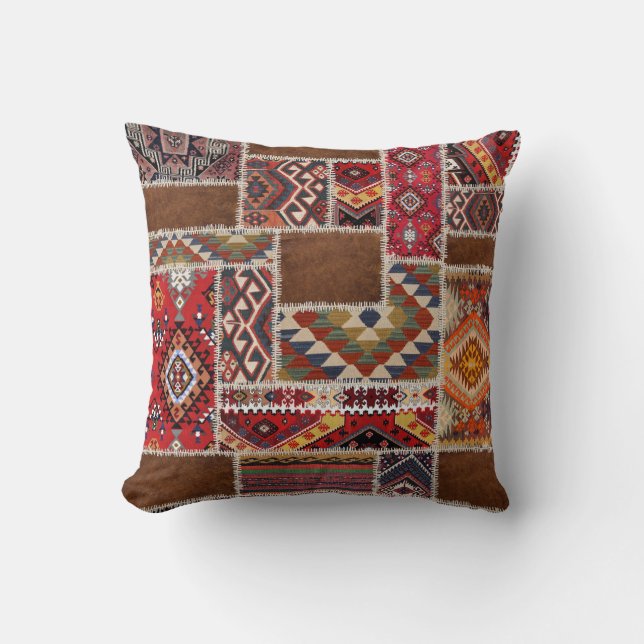 Traditional Rug Patchwork: Decorative Carpet Décor Cushion (Front)