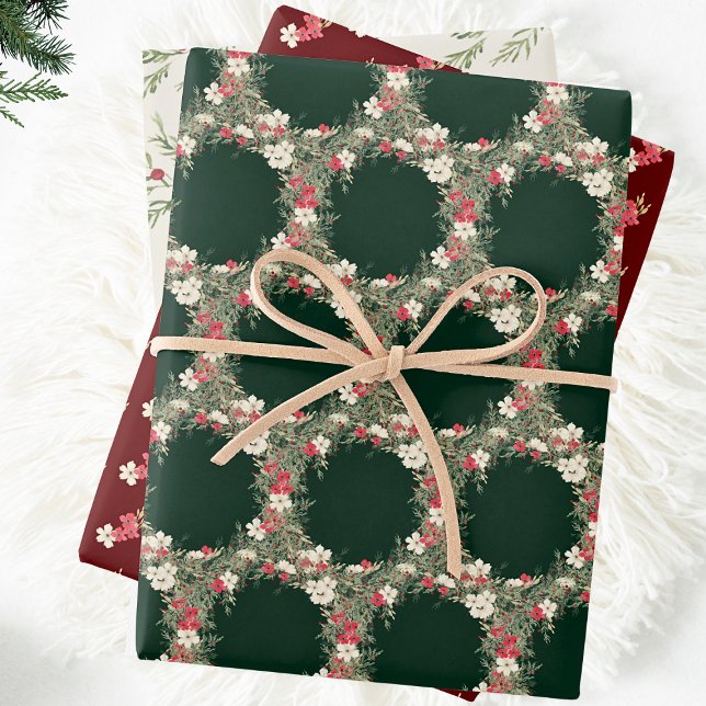 traditional watercolor christmas floral wreath wrapping paper sheet (Creator Uploaded)