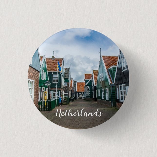 Traditional wooden houses in Marken village 3 Cm Round Badge (Front)