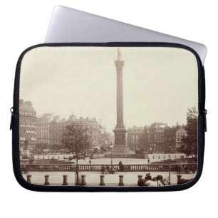 Trafalgar Square, London (sepia photo) Laptop Sleeve