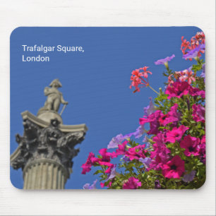 Trafalgar Square Nelson's Column, London UK Mouse Pad