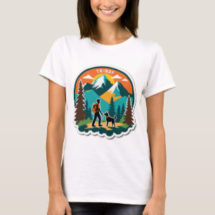 Trail Buddy – Hiking Dog Adventure Badge Shirt