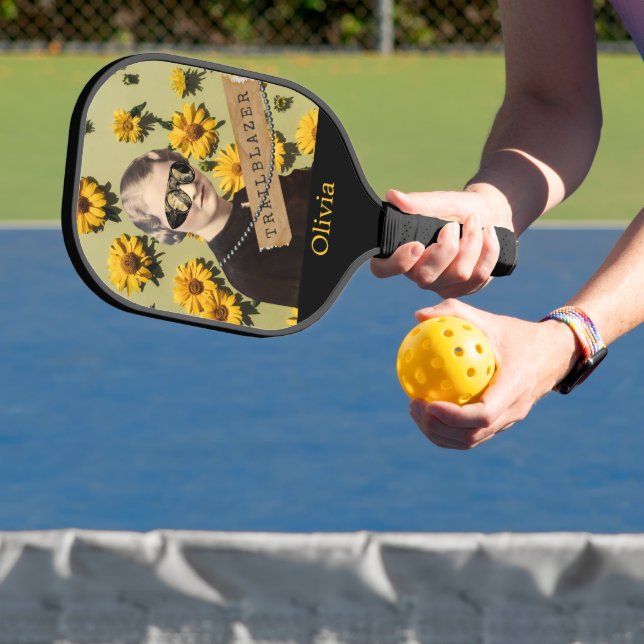 Trailblazer Daisies Kitsch Personalised Pickleball Paddle (Insitu)