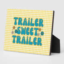 Trailer Sweet Trailer Yellow Harlequin Tabletop
